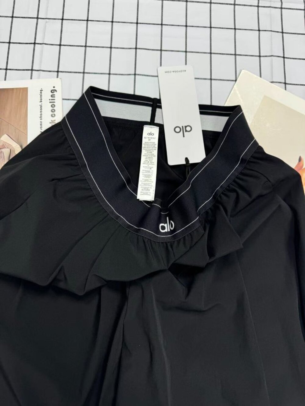 🖤Black ALO Yoga Wide Leg Suit Up Pants (Length:30" Inseam) – NWT😉 - Picture 6 of 9